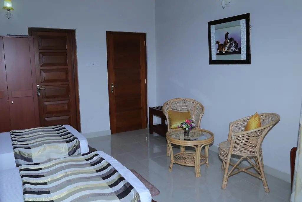 The Springfields Kandy Previously Madara Residence Канди Отель